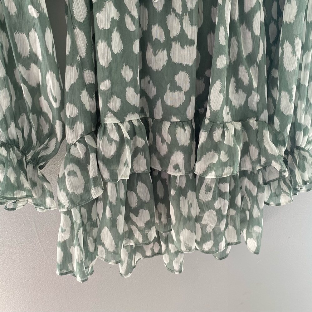 By Together Dress Leopard Ruffle Chic Sage Boho - Picture 5 of 7